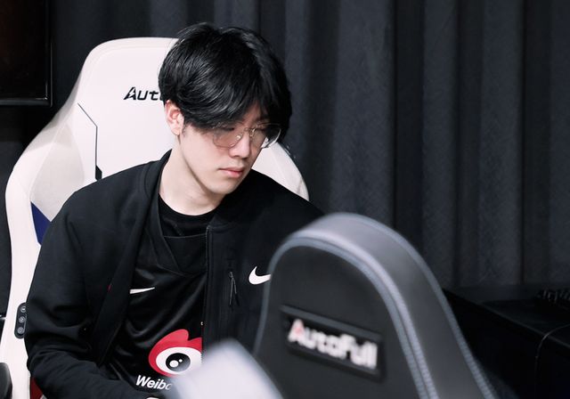 则更多依赖 则更多依赖